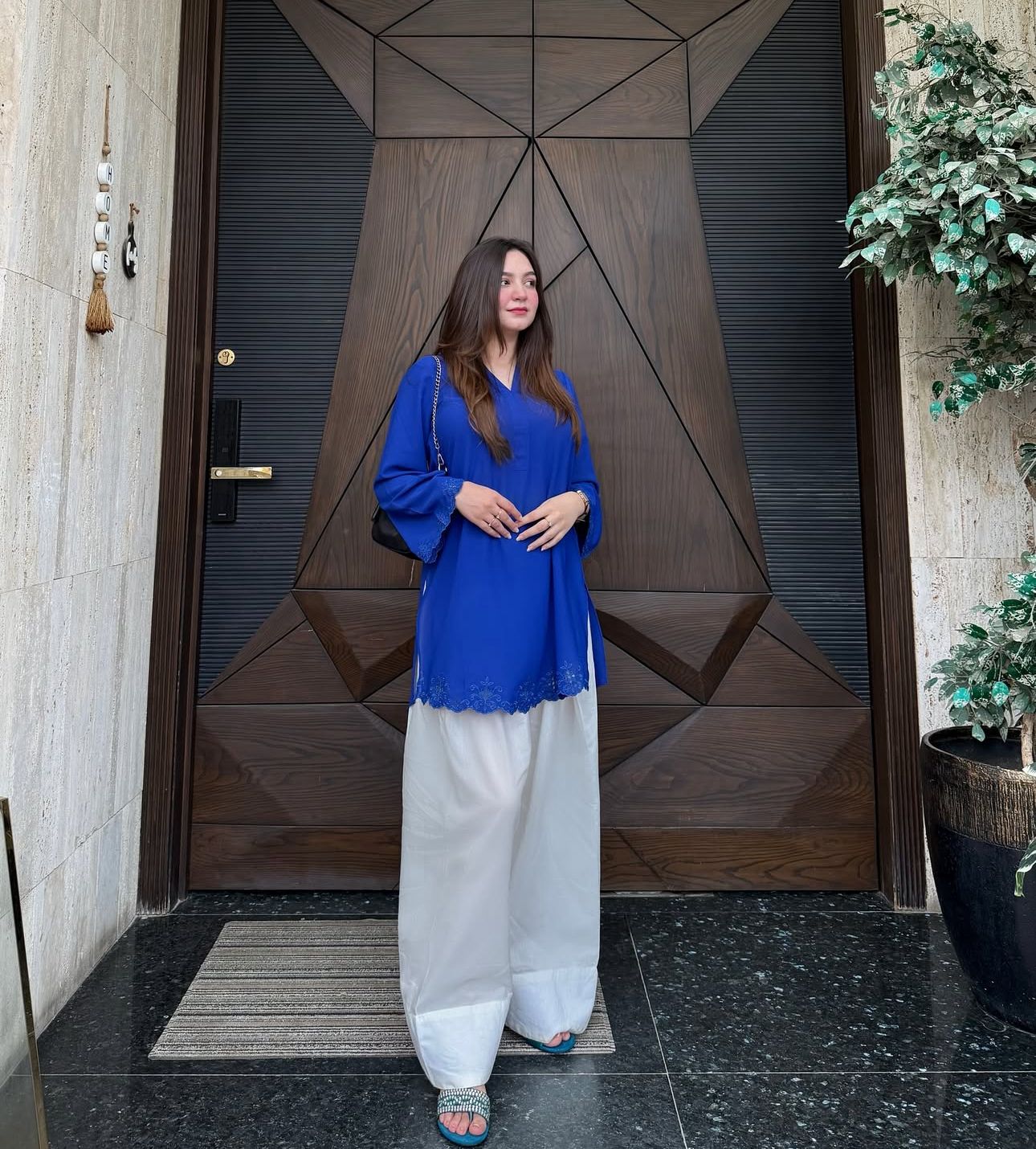 Inara — Embroidered Crepe Kurta with Farsi Salwar | Cobalt Blue