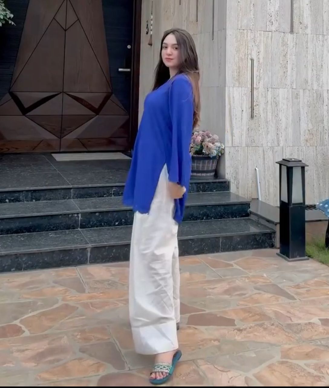 Inara — Embroidered Crepe Kurta with Farsi Salwar | Cobalt Blue