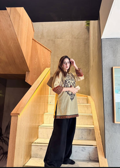 Saanjh — Hand-Embroidered Cotton Kurta with Farsi Salwar | Beige & Black